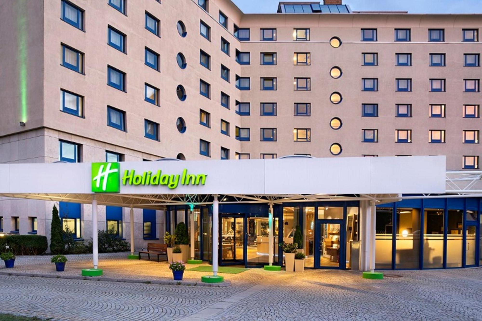 By Ihg 4*