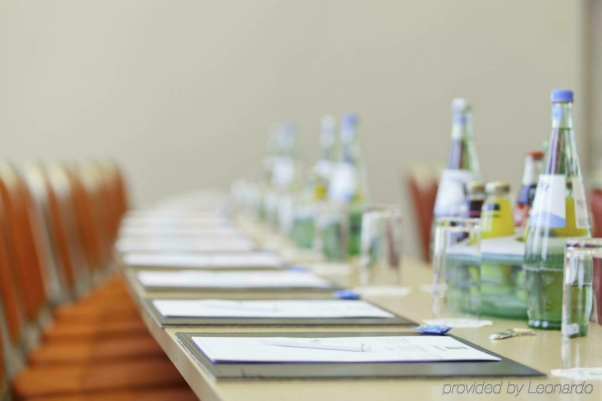 By Ihg 4* Stuttgart